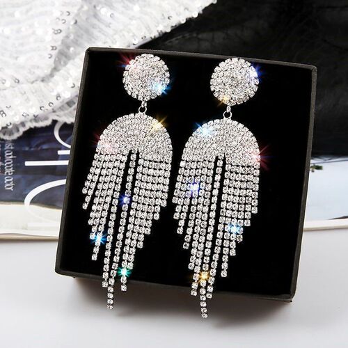 Stylish, exaggerated full-diamond tassel earrings for women—elegant, celebrity-inspired long drop designs that create a slimmer-looking face; trendy online ear accessories with eye-catching appeal.