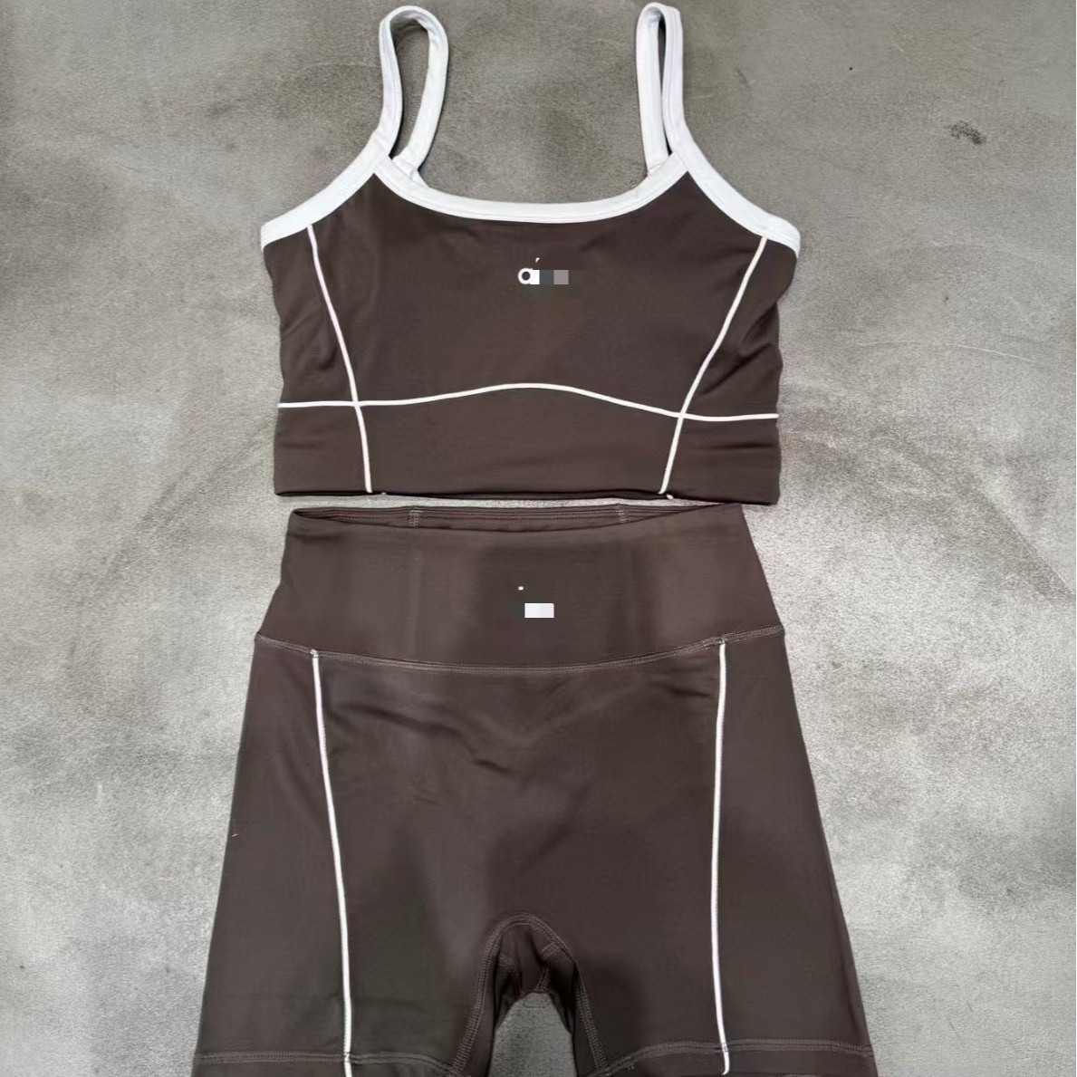 Al26 verano nuevo desnudo con cojín de pecho ropa interior correa de hombro bra de color contraste pantalones cortos chaqueta de mujer
