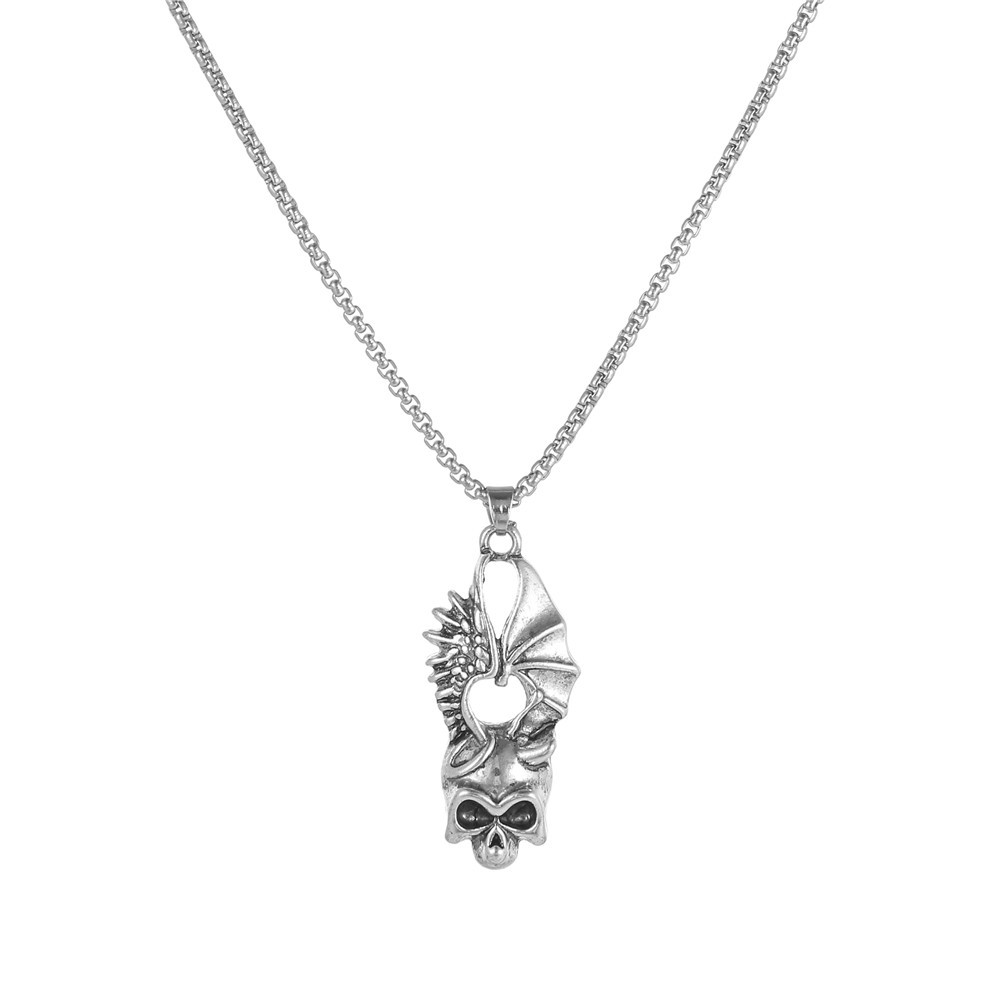 fashion new sweater chain heart hip-hop trend cool skull clavicle chain