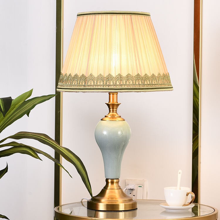 American-Style Ceramic Table Lamp, Romantic, Simple, Modern, Cozy, Suitable for Wedding Rooms, Home Use, European-Style, Nordic-Style, Ins-Style Bedroom Bedside Lamp American-Style Ceramic Table Lamp, Romantic, Simple, Modern, Cozy, Suitable for Wedding Rooms, Home Use, European-Style, Nordic-Style, Ins-Style Bedroom Bedside Lamp