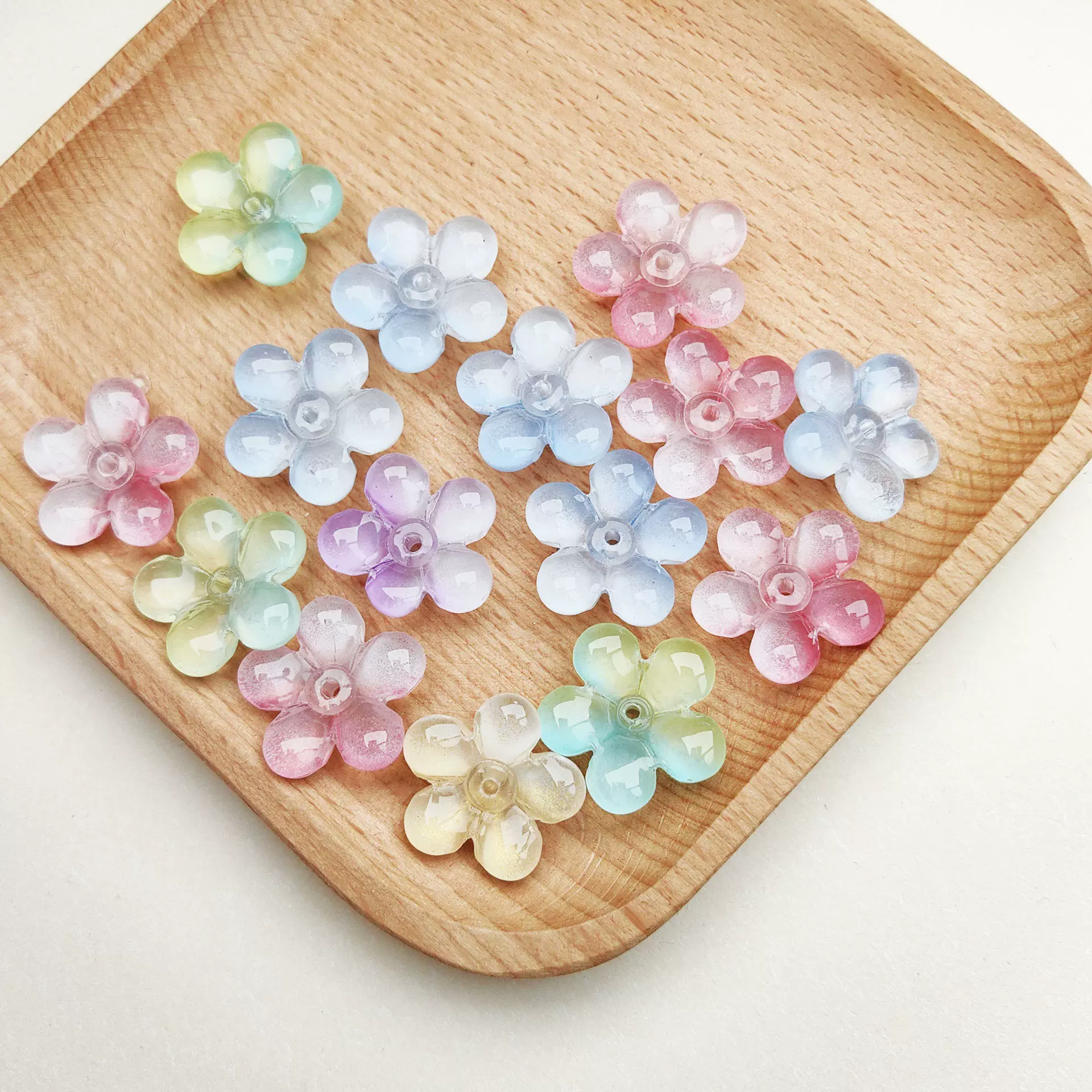 琉璃配件diy饰品厂家批发彩色花朵花瓣发饰材料冰晶透明饰品配件