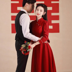 小个子新中式结婚订婚酒红色便装连衣裙回门高级感女宴会平时可穿