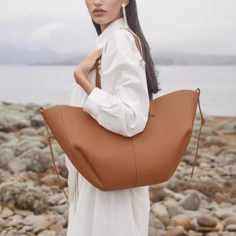 In-Stock Polene Wing Bag Cyme Leather Bucket Bag Handbag Tote Large Capacity Commuter Women's Bag