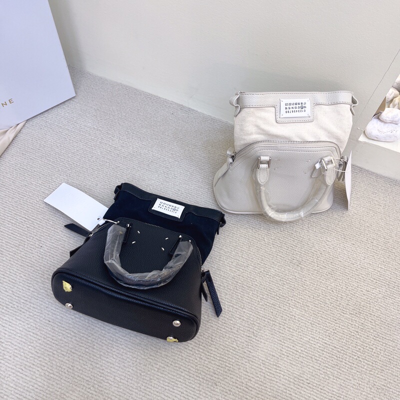 Niche High-End Margiela Shell Design Transformable Bag, Single Shoulder Crossbody Handbag with Chain for Women Niche High-End Margiela Shell Design Transformable Bag, Single Shoulder Crossbody Handbag with Chain for Women