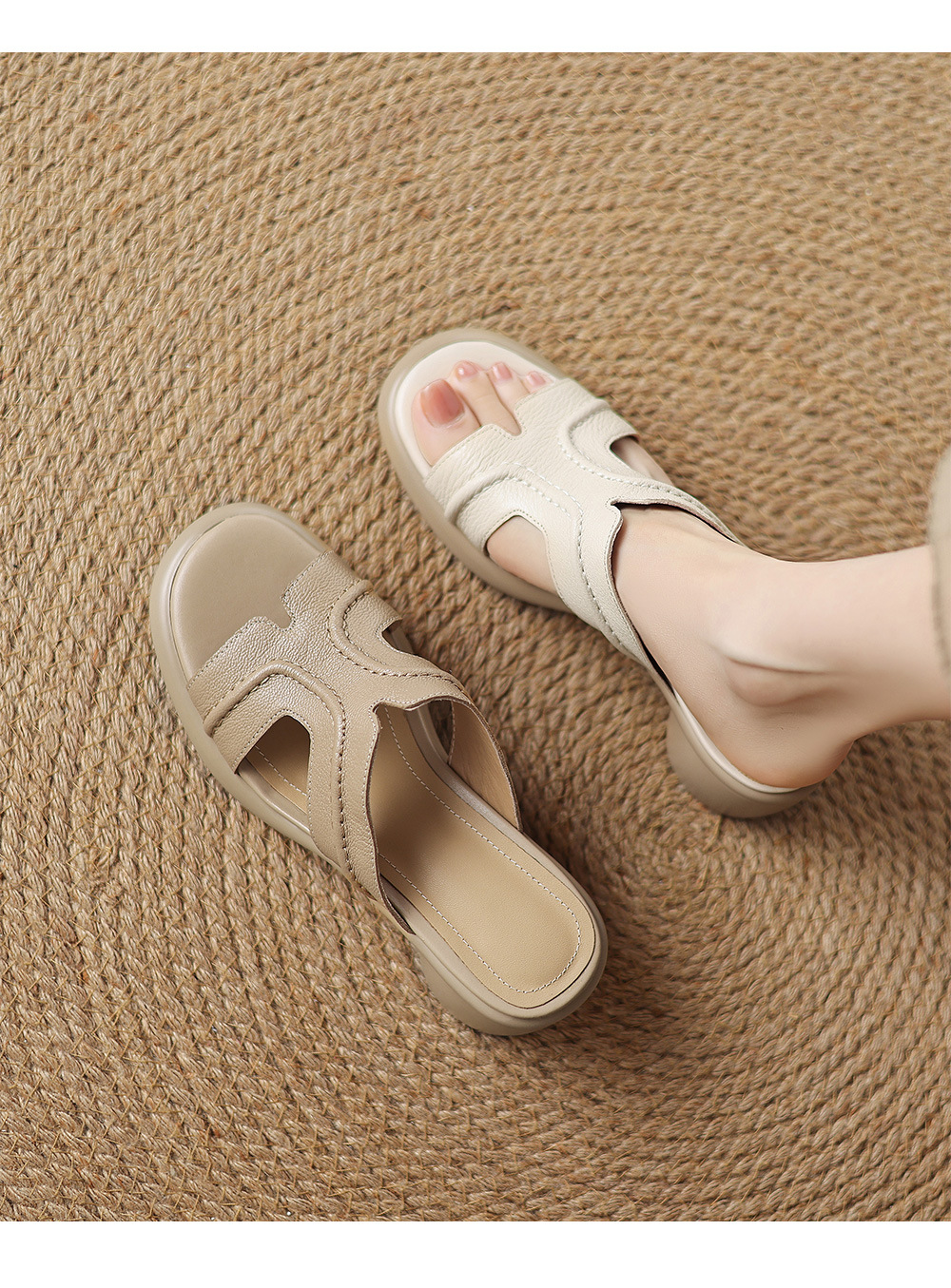 Dép sandal nữ da cừu hở ngón quai ngang gót 4,5 cm — Màu trắng be chi tiết 1