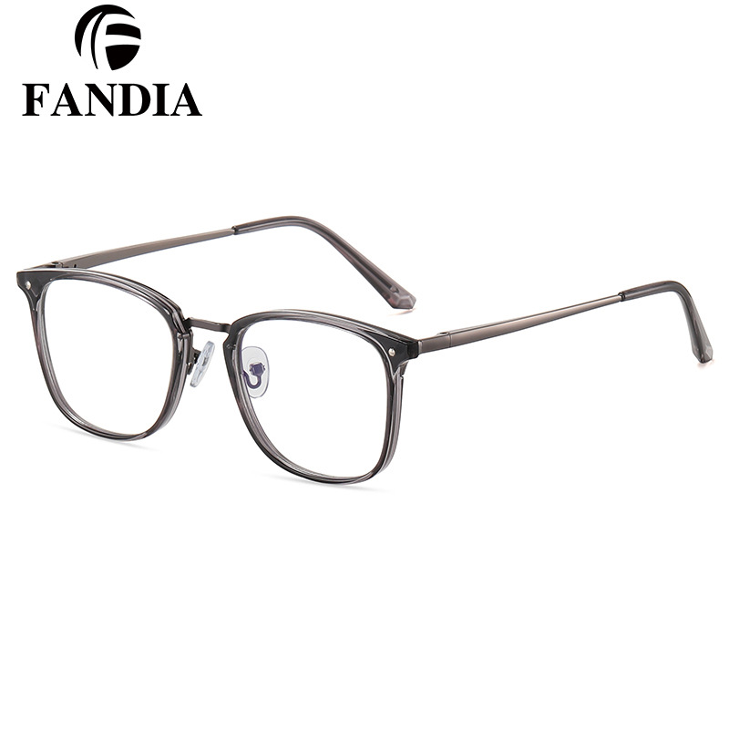 95959 gafas de luz anti-azul de los hombres de moda para los estudiantes de miopía marco redondo gafas Marco en stock fábrica al por mayor