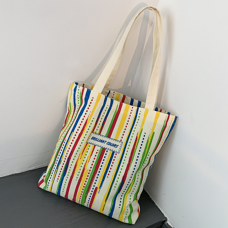 Women's Medium Canvas Rainbow Stripe Basic Zipper Canvas Bag display picture 7