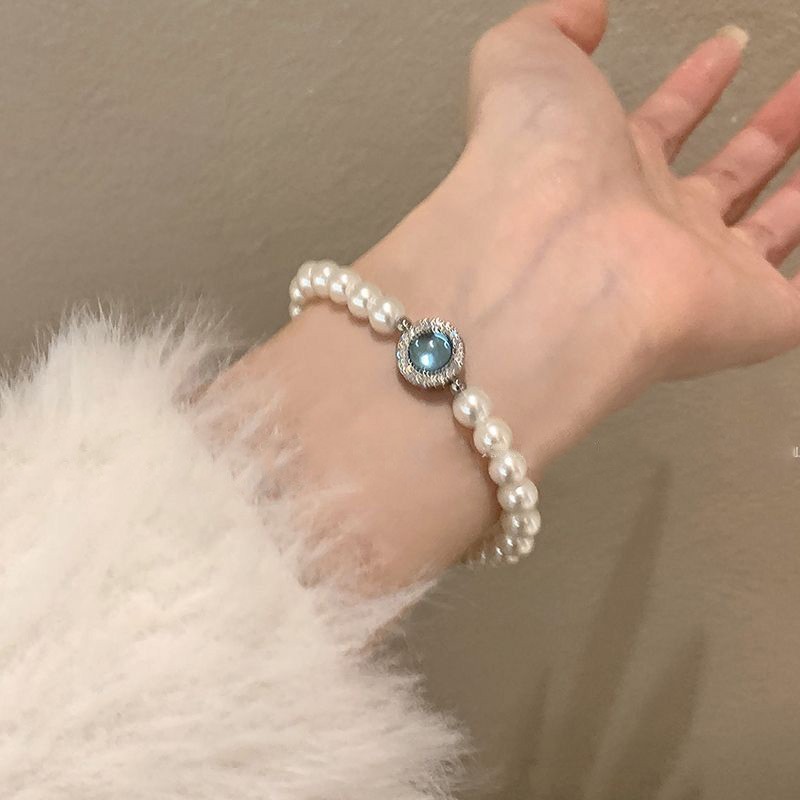 甘くて不規則な真珠のブレスレットの女性の高級な潮流のファッションの軽い贅沢なins風の高級感の小さい大衆の軽い贅沢な手飾り|undefined
