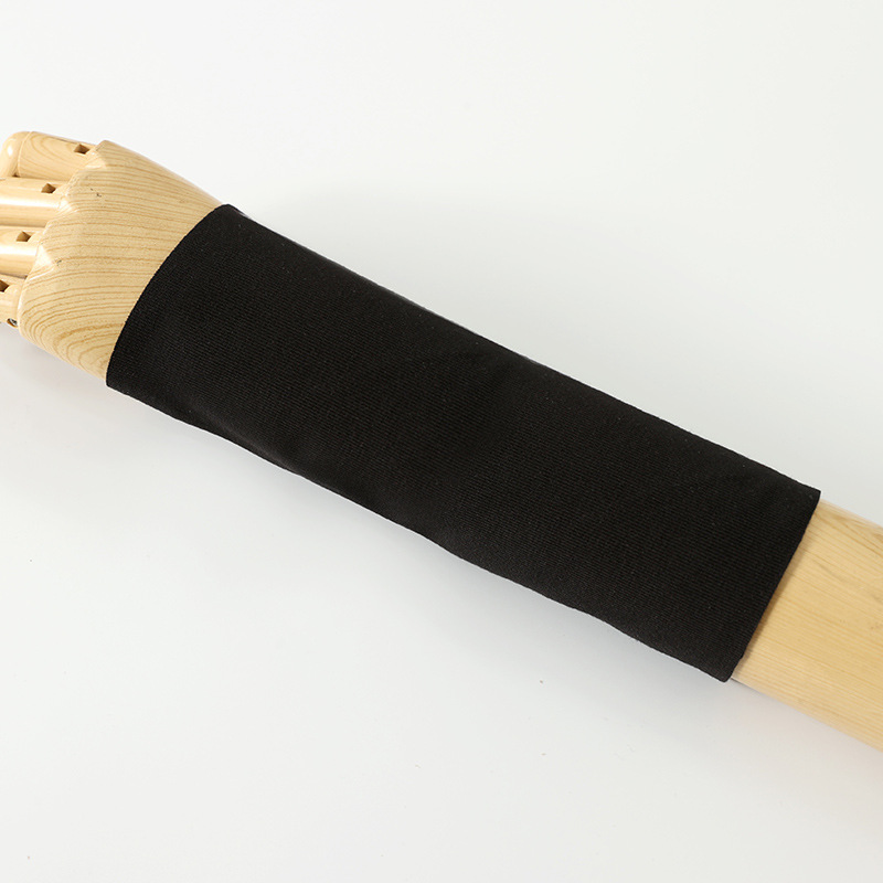 モーダルは腕を保護して肘を保護します。