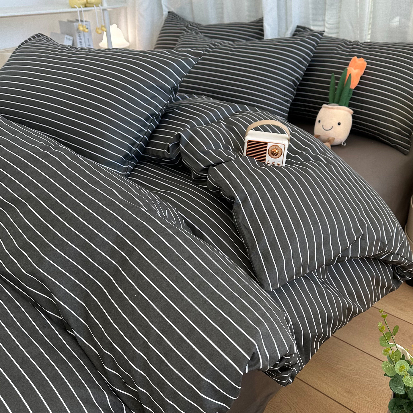 Nordico Francese Minimalista Retro Stile Nordico Puro Cotone Quattro pezzi 2026 Nuovo Modello Copripiumino Tutto Cotone Per Letto Singolo Ragazzi Dormitorio Tre pezzi_voghion.com