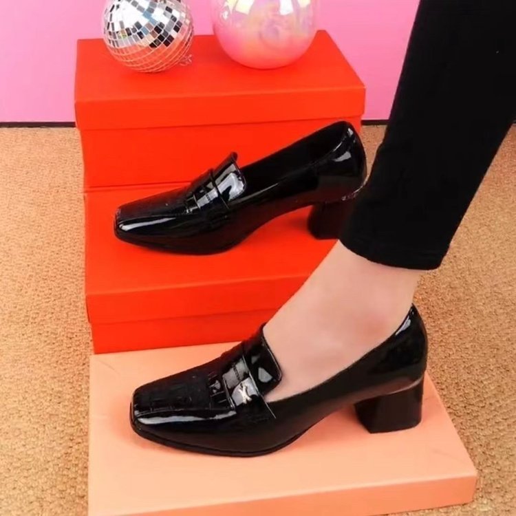 Zapatos de trabajo de cuero lacado de mujer negro suave cómodo para trabajar durante mucho tiempo de pie no se cansa zapatos de trabajo de talón alto zapatos de mujer
