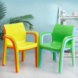 塑料餐椅书桌休闲椅成人靠背椅创意现代简约懒人家用餐厅塑胶桌椅