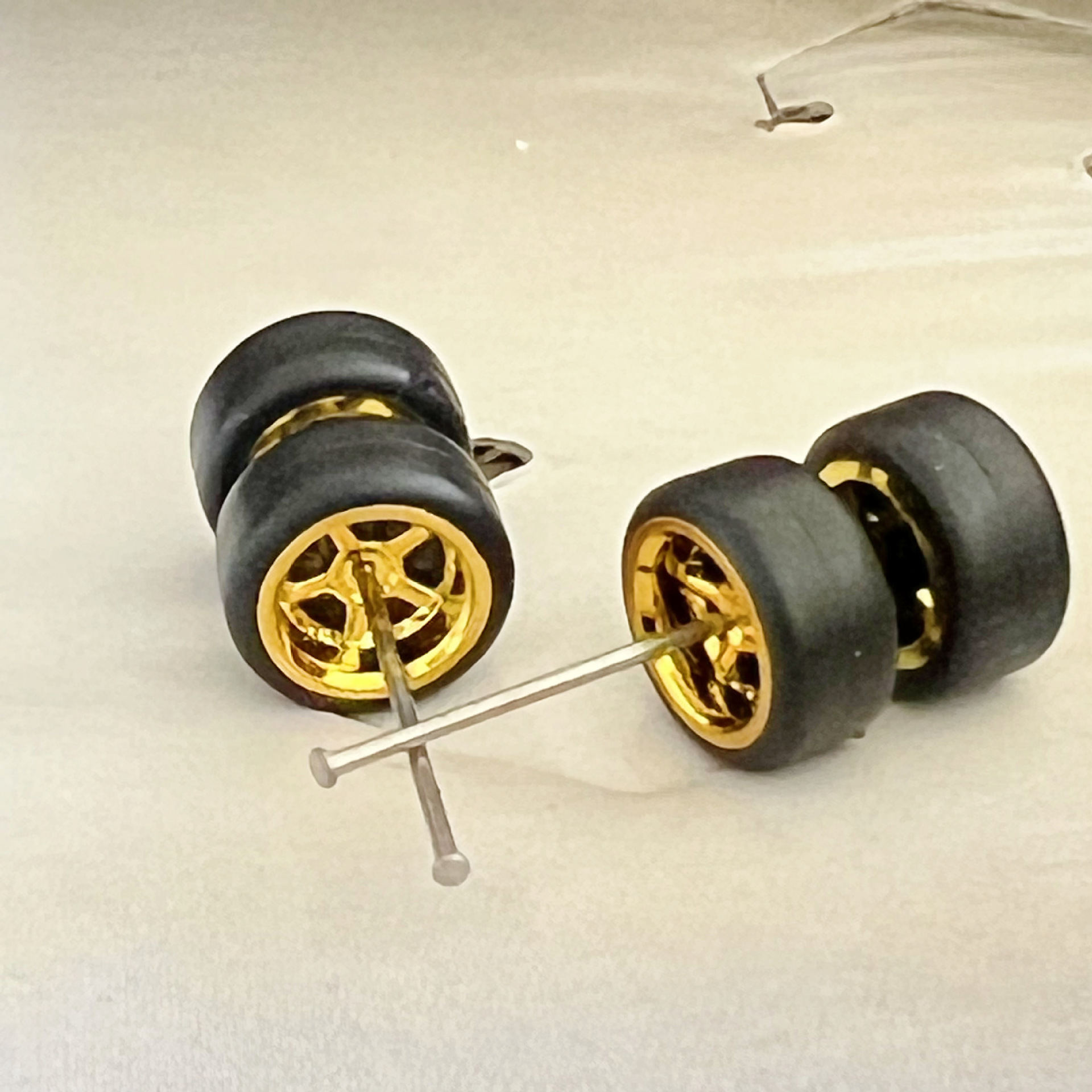 Hot Wheels Matchbox Domica 1/64 de nivel de entrada de aleación de coche modelo de modificación de la rueda de goma del neumático de goma cubo de la rueda