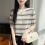 春夏圆领宽松条纹t恤