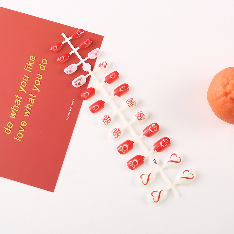 Nuevo desgaste de los niños uñas color amor niños uñas pegatinas patrón simple pintado de uñas en stock comercio exterior exclusivo