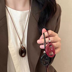 豚鼻ペンダントロングネックレス 2025 新しい秋と冬の気質ハイエンド人格シンプルな多用途セーターチェーン女性のための