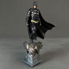 DCダークナイトの台頭1/10バットマンGKシーン樹脂彫像模型フィギュアコレクションデスクトップ振り子
