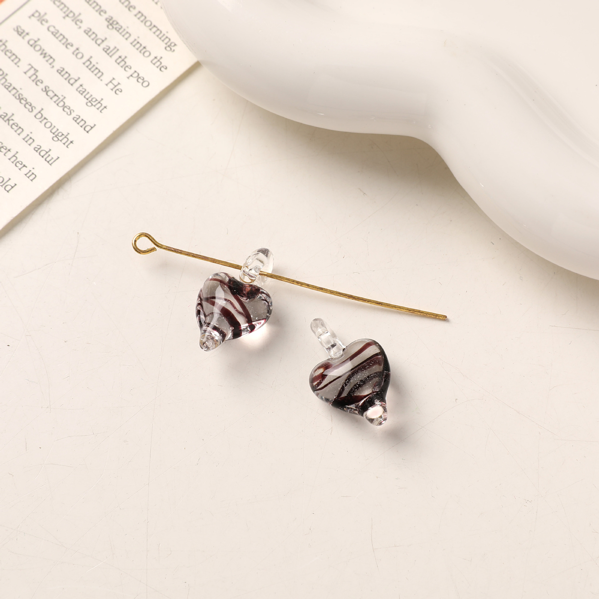 2g Weight Pendant Jewelry Making Type DIY Jewelry Accessories Classification 1 Piece Quantity glass Material Heart Shape Pattern All Seasons Season Simple Style Style 1 Piece Glass Heart Shape Pendant DIY Jewelry Accessories 9