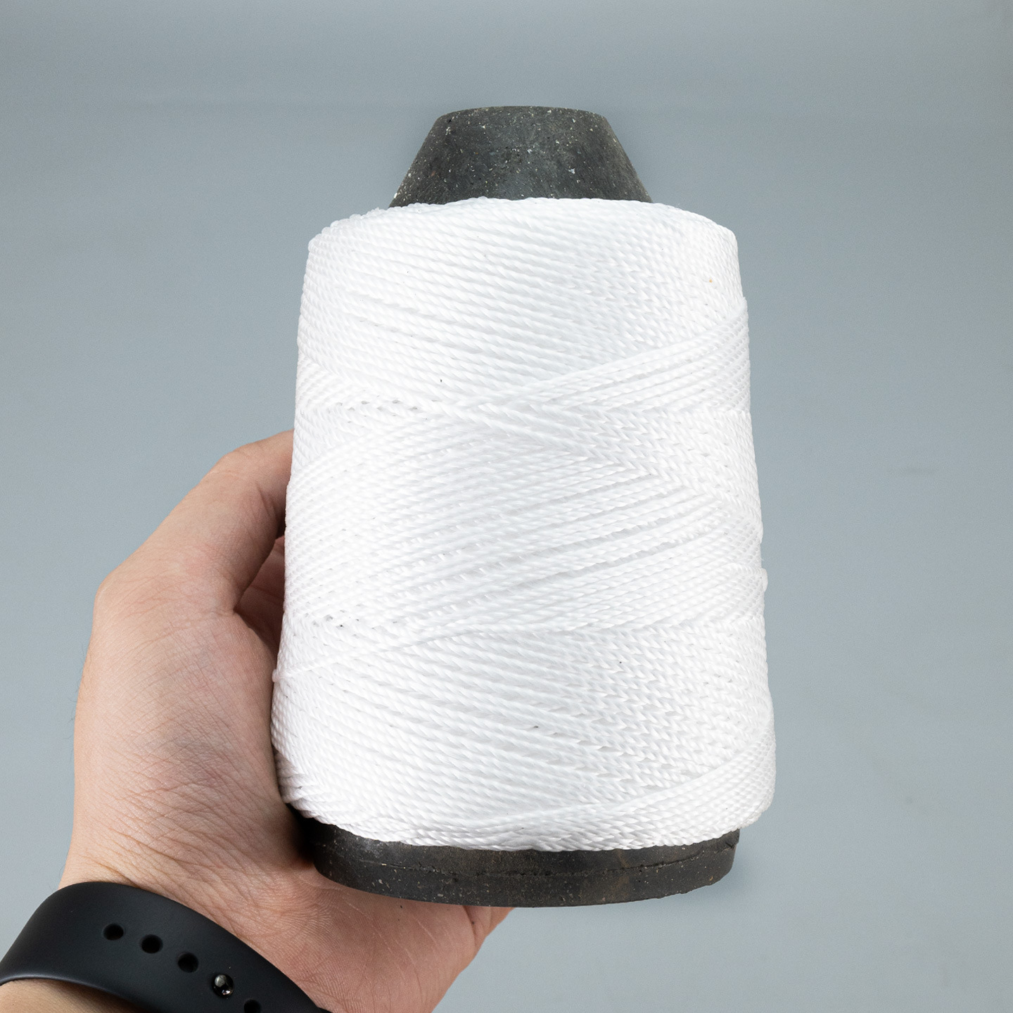 흰색 나일론 실 150g (약 150m)