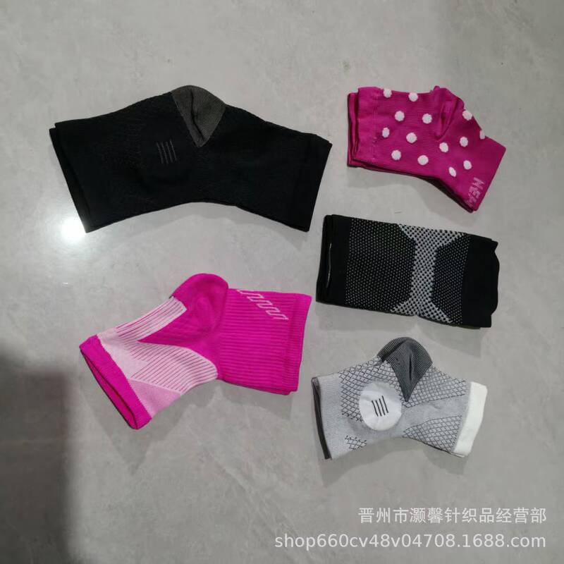 Sports Outdoor Wrist Compression Socks for Men and Women, Ankle Joint Protection, Ankle Brace, Pressure Sock Sleeves Wholesale Sports Outdoor Wrist Compression Socks for Men and Women, Ankle Joint Protection, Ankle Brace, Pressure Sock Sleeves Wholesale