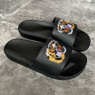 �ϻ��^��Ь��ʿ�ļ��⴩�̽�һ���ϑ�����������Գ����ȼٛ���