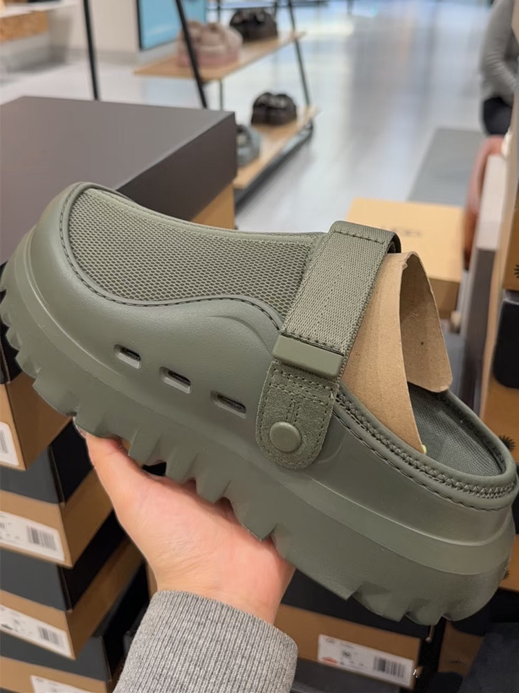 UG ~ Verano nuevo estilo para hombres y mujeres, moda, cómodo, ligero, color sólido, fondo grueso, Velcro, sandalias casuales 1166912