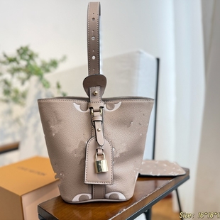 �H�ҿ羳�r�аٴ����eŮ��ˮͰBB��ϵ�Еr�����Еr��
