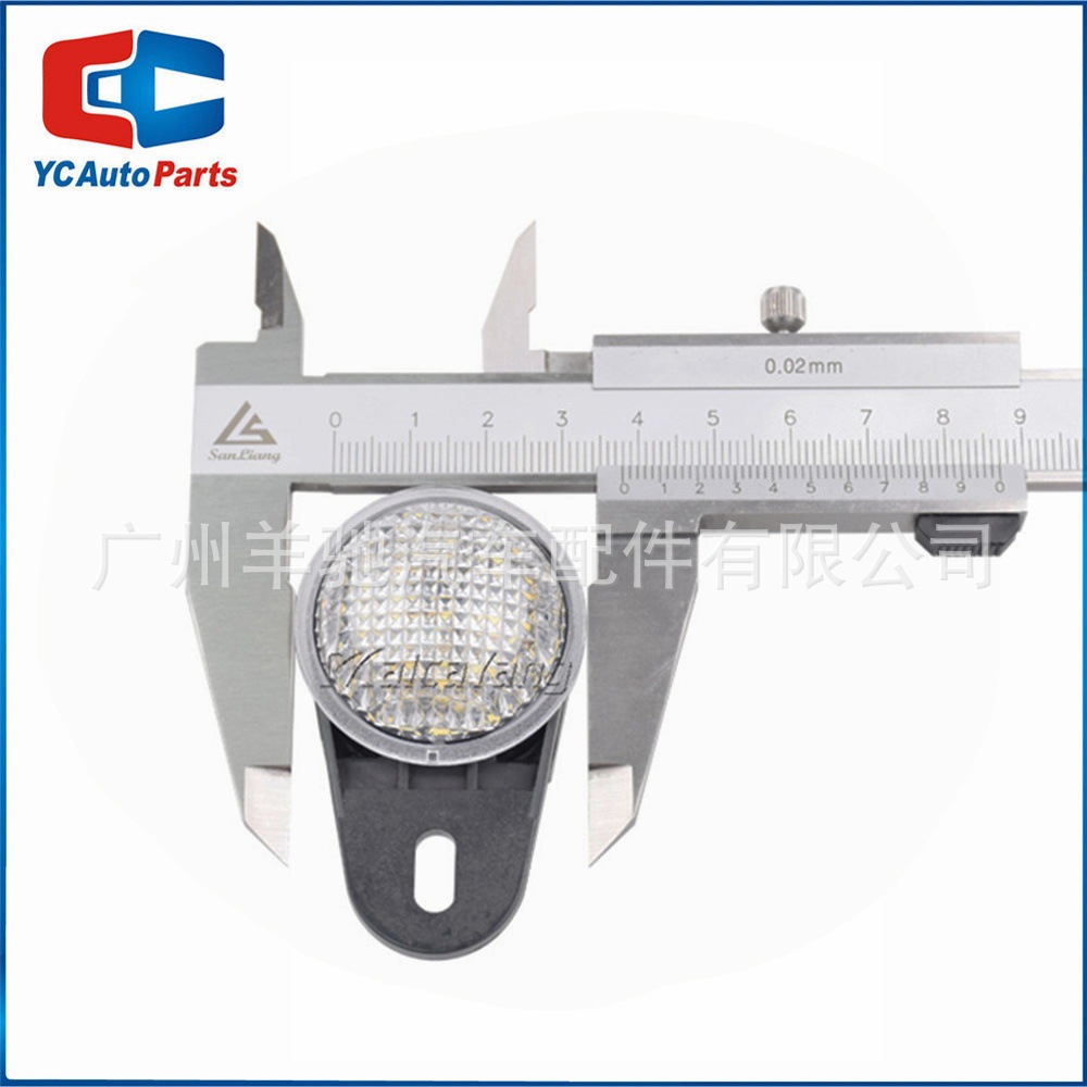 Aplicable a Jeep Wrangler Grand Cherokee Dodge Ram 1500 2500 3500 automóvil LED pie holes luz