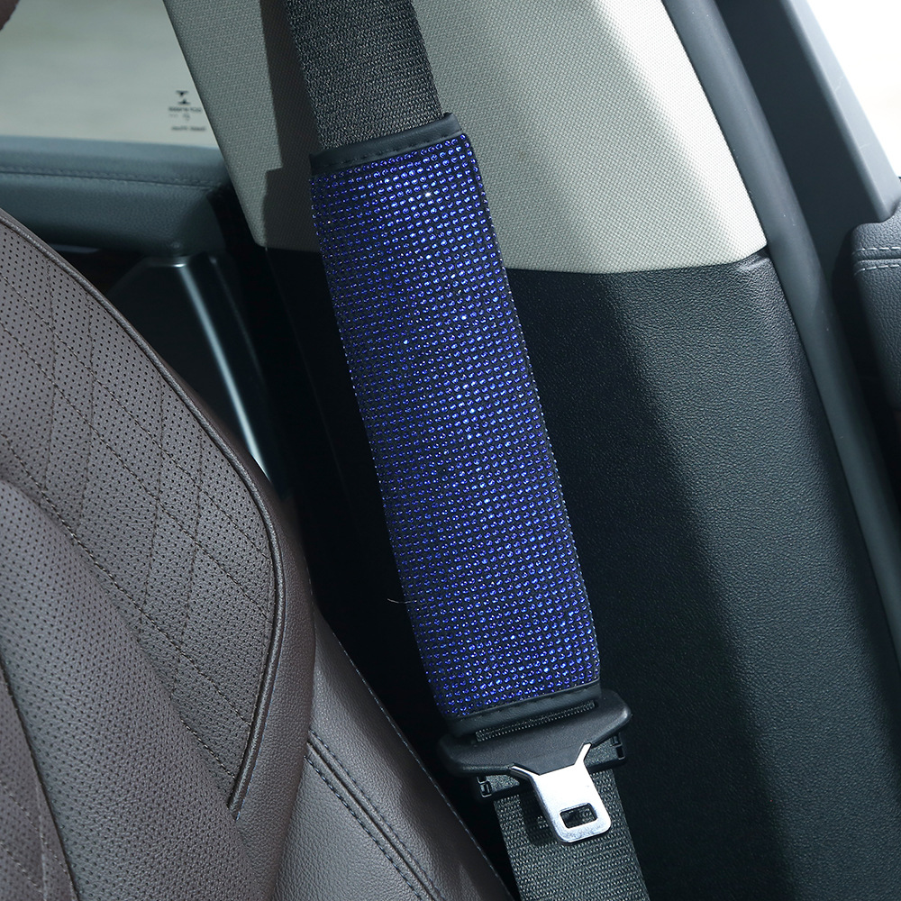 Full-diamond car steering wheel cover, dazzling rhinestone seatbelt shoulder pad, universal for all seasons, rearview mirror protective cover, wholesale