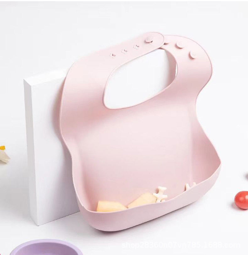 Silicone Bib 2