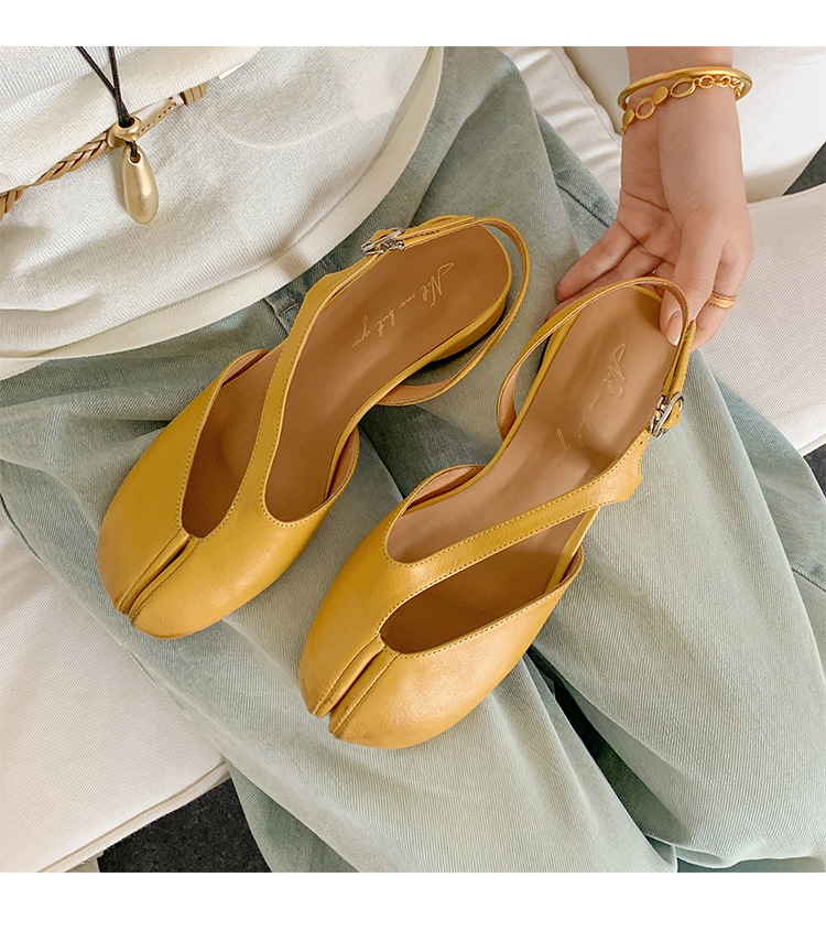 Sandal nữ da trâu chia ngón chân mũi trùm đế bệt — Đỏ (cao 1cm) chi tiết 19