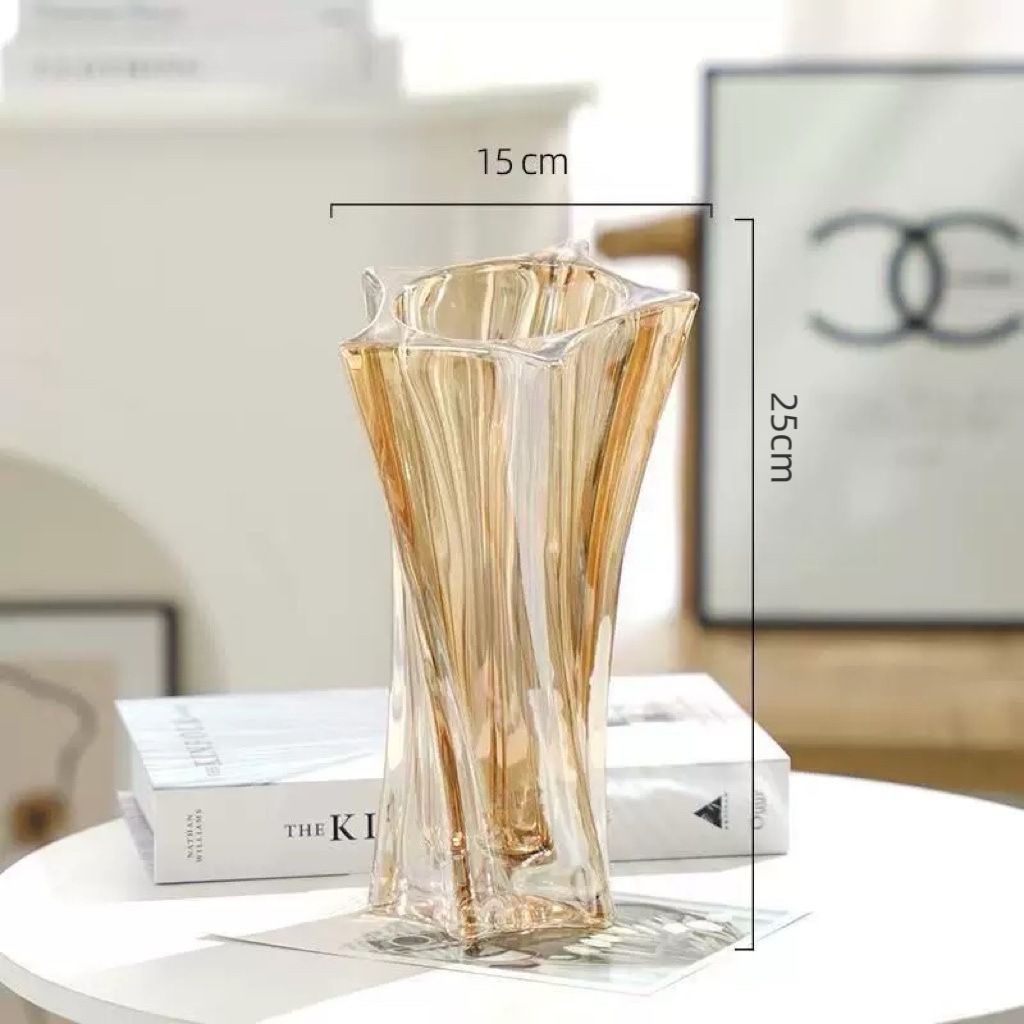 Estrella de seis puntas irregular-dorada