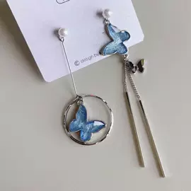 耳钉;耳环;项链
