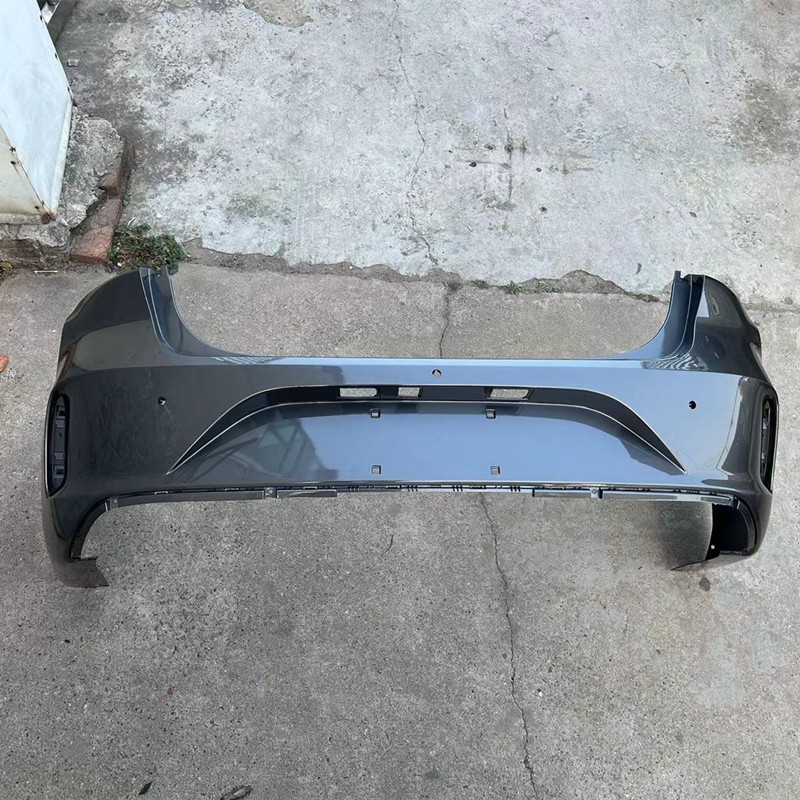 Suitable for 18 19 Changan Yidong bumper EV460 ev520 Yidong new energy plus bumper