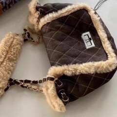 新品网红同款时尚百搭撞色菱格拼毛小众设计链条手提单肩包