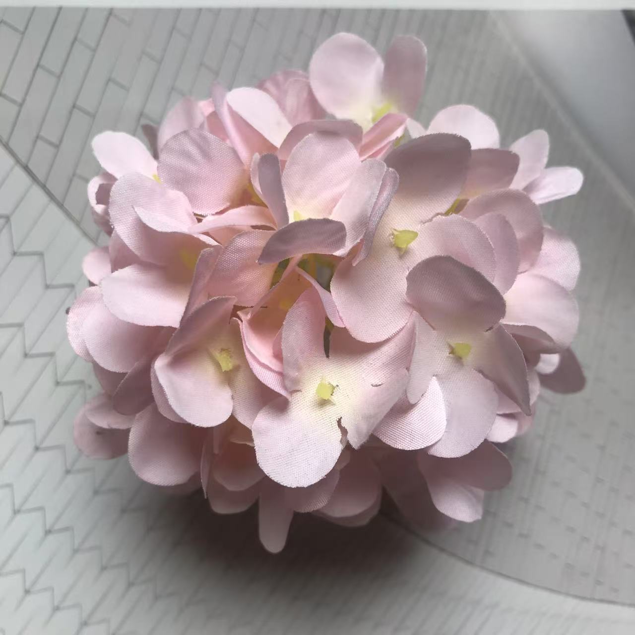 라이트 핑크(지름 약 10cm, 높이 약 7cm)