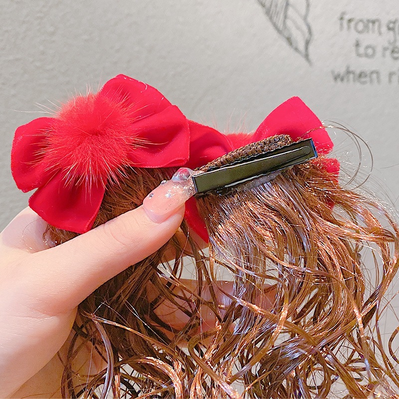 Red bow wig hair clip