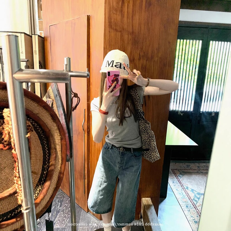 Aaaaxbbb Vlaca Street Bench Washed Denim Mid-Length Pants American Retro Loose Fit Cropped Pants for Women
