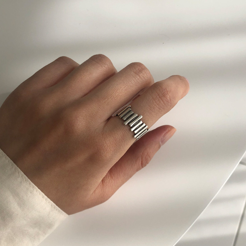 Korean Style Ins SpecialInterest Design Geometric Ring Fashion Irregular Lines Versatile Switchable Index Finger Ring Womenpicture5