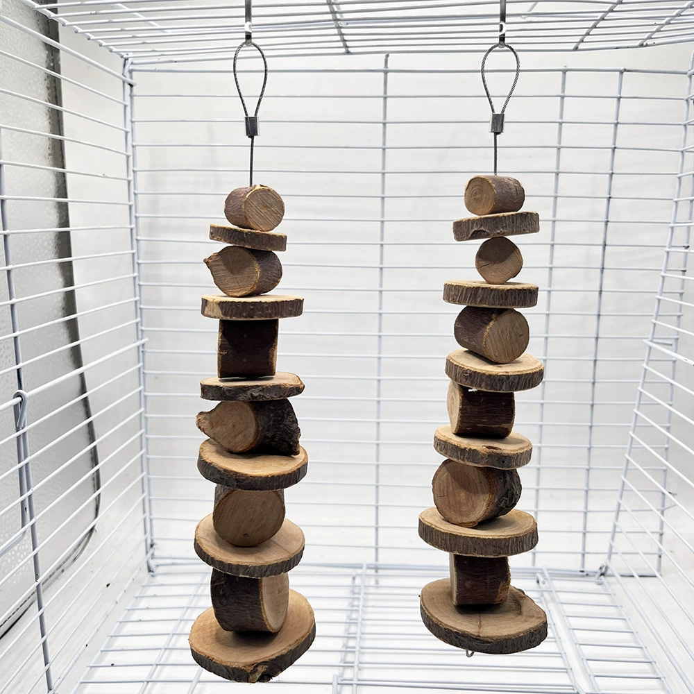 Хомяк кролик кусает деревянную молочную палочку яблочные ветки кусают шнур шиншиллы морская свинка шиншиллы шиншиллы шиншиллы шнур попугай деревянная игрушка