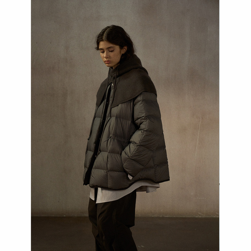 【Know the Details】Rich Color-Blocking Reversible Round Neck Loose Ultra-Soft Commuting Warm down Jacket M9493