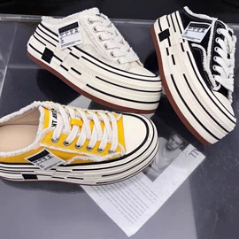 女式运动单鞋;女式皮靴;厚底拖鞋