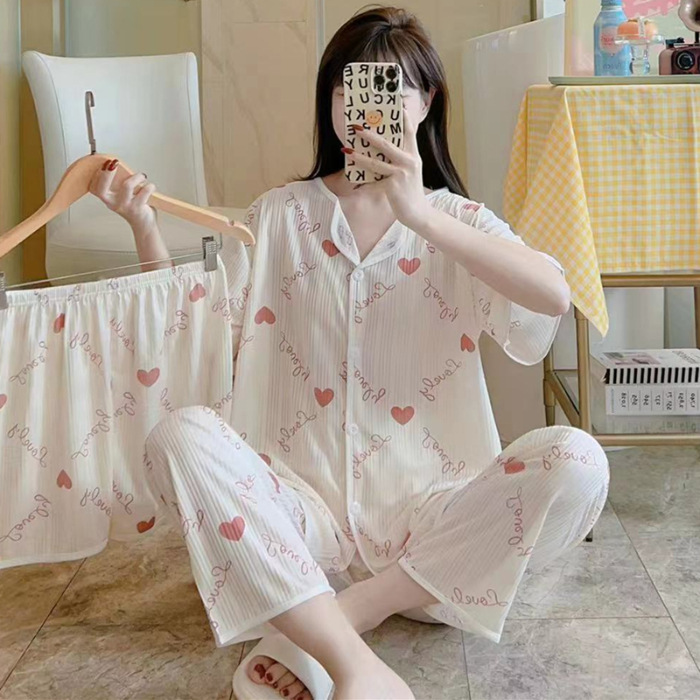 Nuevo estilo pijamas traje de tres piezas de las mujeres pijamas de estilo coreano de verano dulce ins estilo desgaste para el hogar conjunto de tres piezas entrega de una pieza