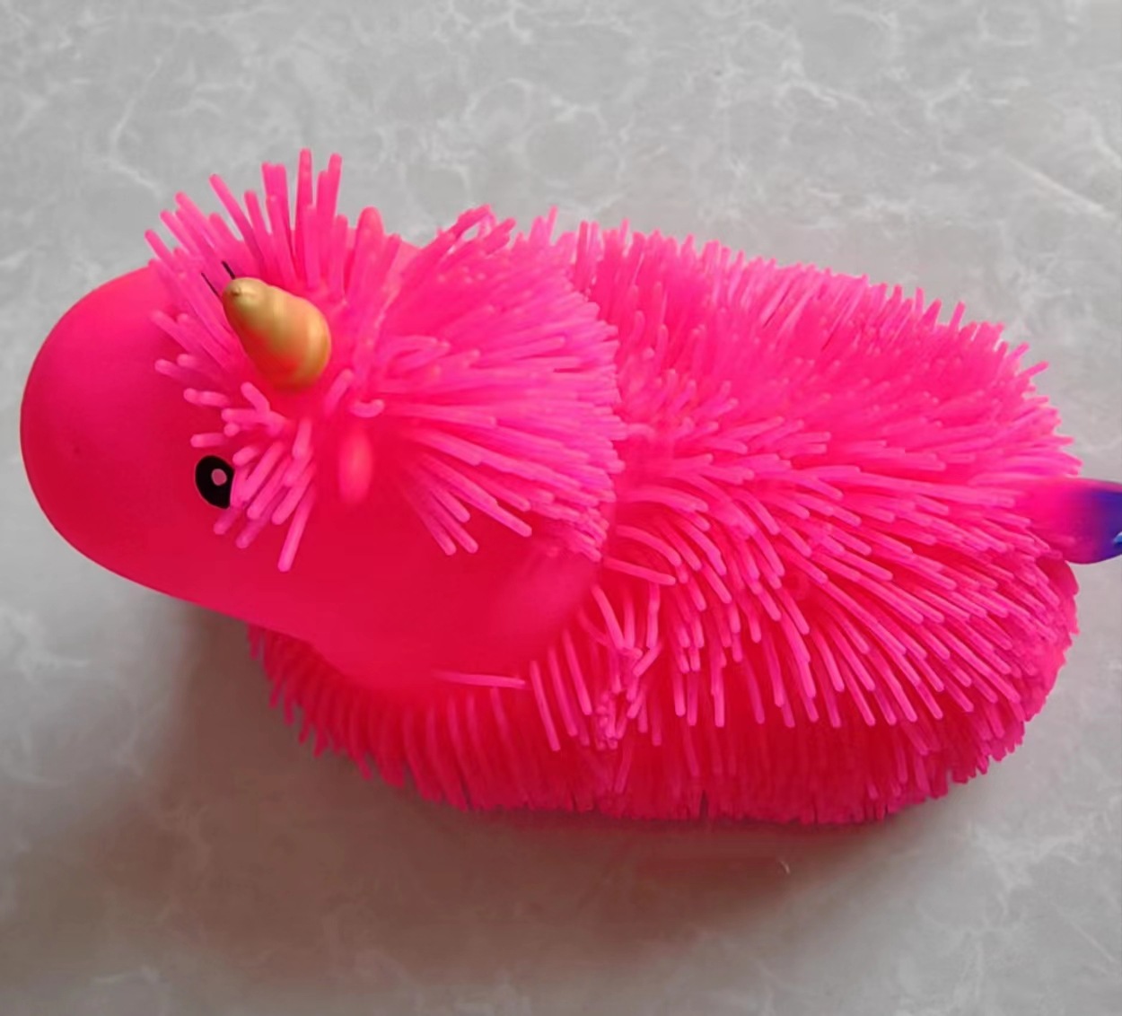 环保无卤手感好超韧耐老化高回弹儿童玩具公仔TPE