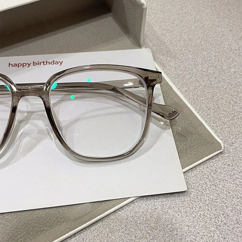 Anti-blue light glasses for women, Instagram influencer style, trendy and fashionable, versatile, high-definition eye protection, myopia glasses frame, wholesale