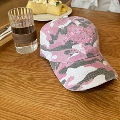 韓国の小衆はレトロで古い刺繍をしています。