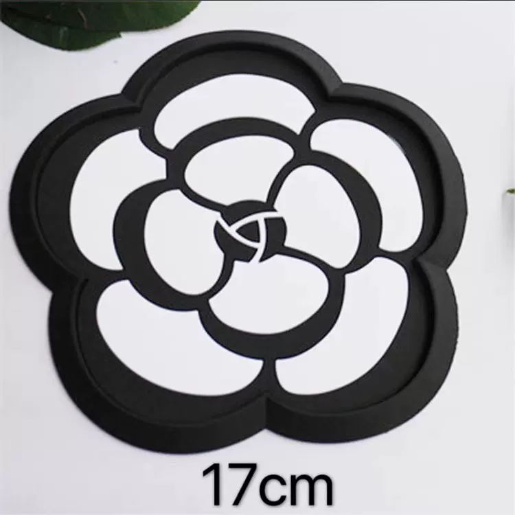 山茶花汽车防滑垫 圆形车用止滑垫 山茶花车垫PU超粘手机垫香水垫