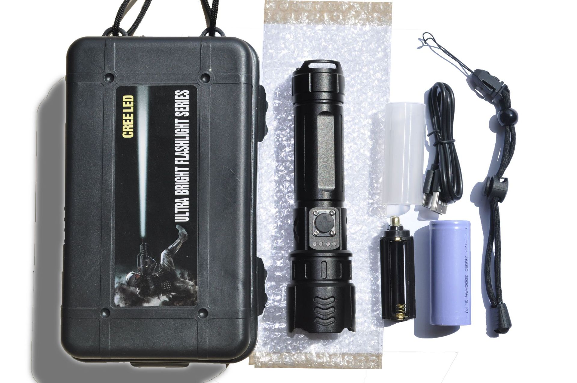 Transfronterizo XHP70 luz fuerte linterna táctica recargable al aire libre portátil zoom linterna láser blanco