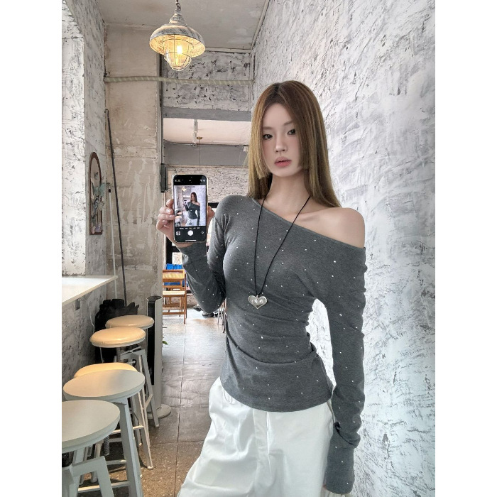 【260グラムの綿モーデール】斜め肩の底のシャツの女性のデザイン感のプリントの修身上着の長袖のtシャツの灰色