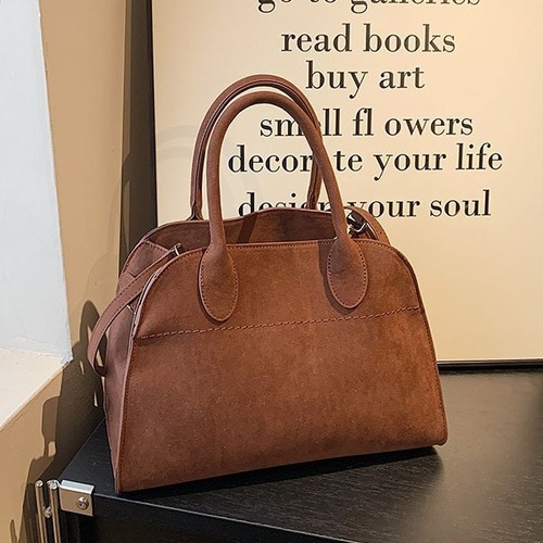 European and American Retro Style Large Capacity Tote Bag Women's 2024 Summer New Matte Commuting All-match Shoulder Handbag